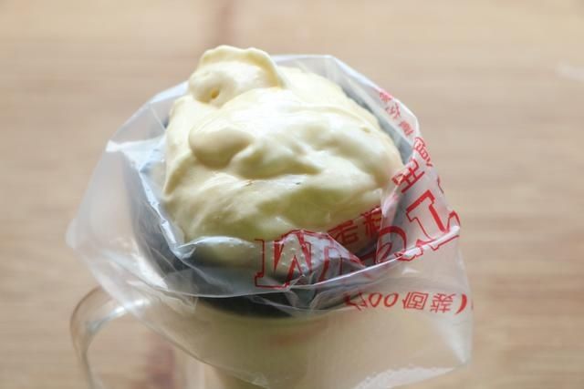  手指饼干|面粉和鸡蛋试试这样做，无油少糖，既当零食又当早餐，做法超简单