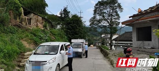  武陵源|武陵源交警开展“夏季攻势”专项整治行动