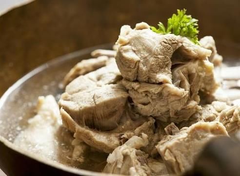  羊肉|炖羊肉时，最忌放八角，只需要3种香料，味道鲜美无膻味