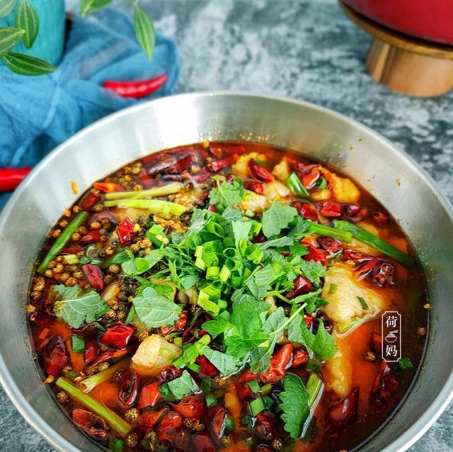 胃口|天热胃口不好,教你在家做麻辣豆花鱼,鲜香麻辣,开胃又下饭