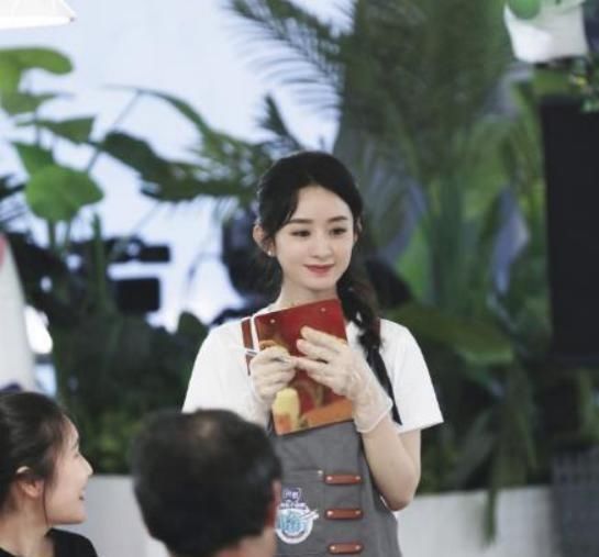 中餐厅|中餐厅向赵丽颖道歉!把她的黑料当成绩,节目要火明星就要被骂吗