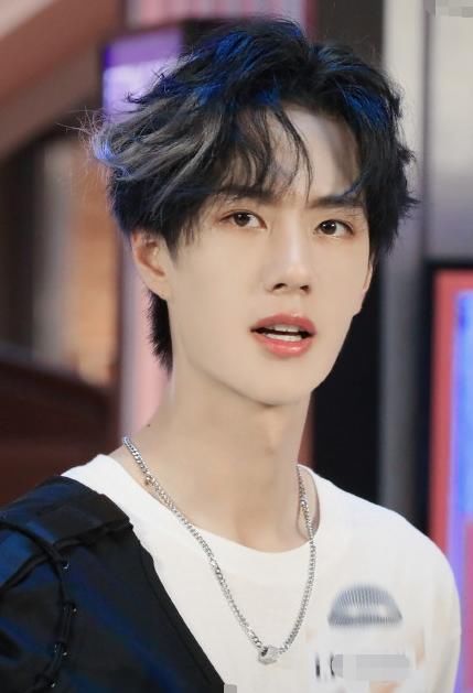  跳舞|王一博跳舞视频被下架，粉丝找节目组理论，《这就是街舞》导演回应