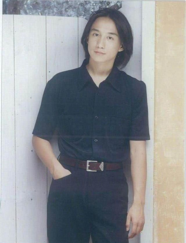  参加|黄磊22年前参加《快本》视频曝光，那时的何炅对他可没这么客气