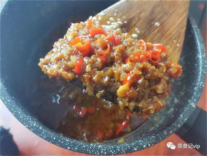  好吃|茄子这样做，比肉好吃多了！