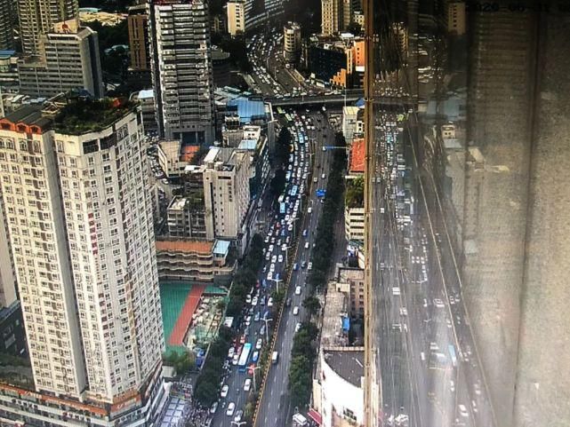 神兽|神兽归笼！贵阳今天早高峰是这个样子的?交警蜀黍说……