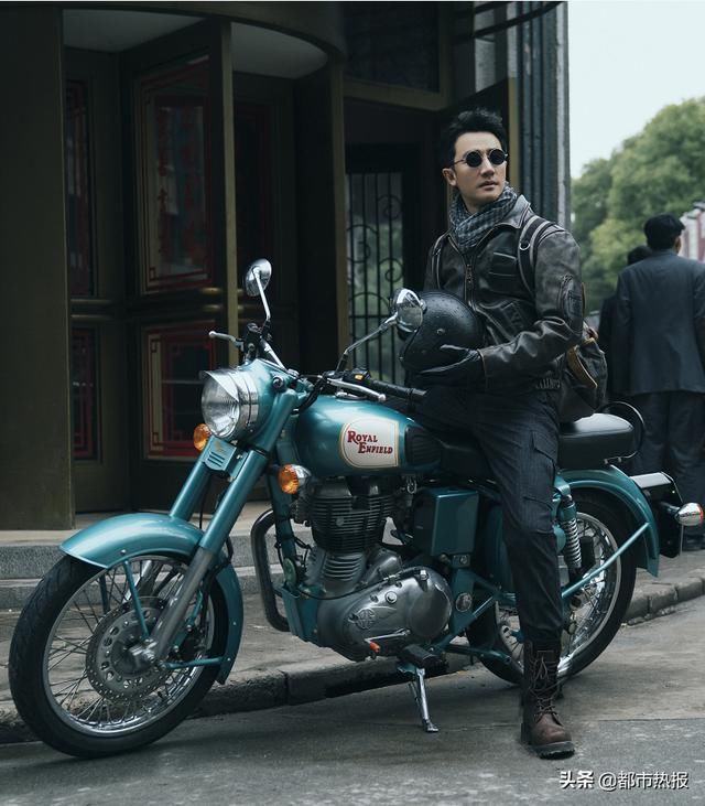  苏文谦|《瞄准》热播黄轩玩转动作戏