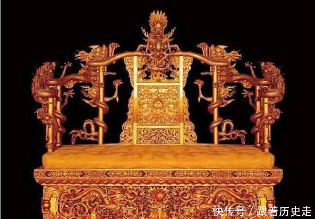 故宫|故宫里皇帝龙椅是什么材料做的