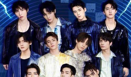  创造|《炙热的我们》硬糖的女孩成为评委，创造三代同堂，微博热搜预订