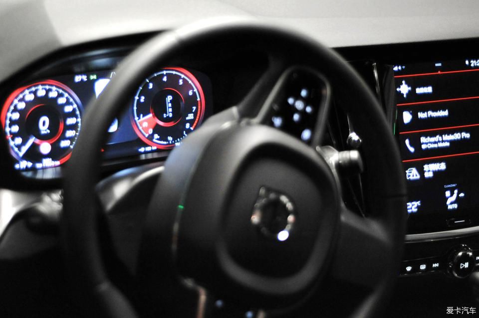 设计|【见证】【Richard作业】XC60老车主深度体验S60