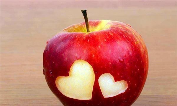 发黄|女生皮肤发黄缺水？吃这4菜4果，皮肤水润白皙，比化妆品还好用！