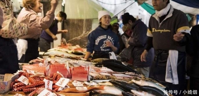 国家|实拍两个很“奇葩”的国家: 一个是海鲜天天吃, 一个是烤肉天天吃