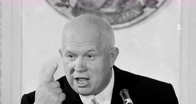 格局|同样是儿子被俘虏,斯大林和赫鲁晓夫不同做法,体现两人的格局