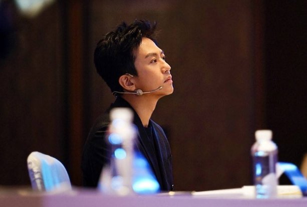  事业|与邓超斗了多年，老婆事业都没赢过一次，后来还求人让他拍戏