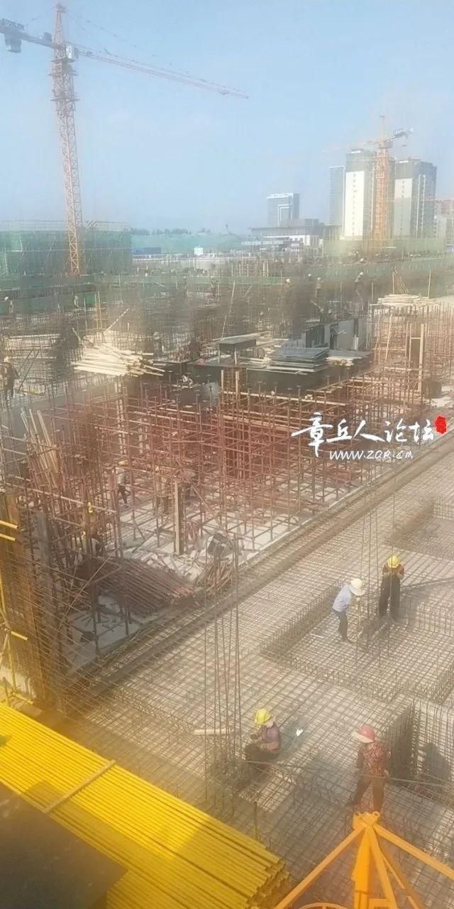 板钢筋绑扎完成|章丘安置房建设最新进展?（7月24日）