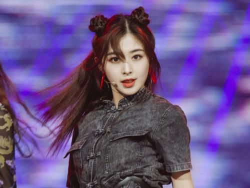  综艺|《浪姐》请嘉宾助唱，张含韵却不敢请赵丽颖？一句话暴露两人关系