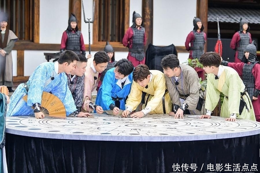 节目|《极限挑战》“铁憨憨”雷佳音成整期笑点,被“反派”邓伦带偏!