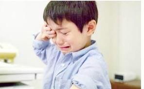  伶俐|孩子喜欢跟父母作对? 家长应摒弃命令式口吻, 让孩子变得乖巧伶俐