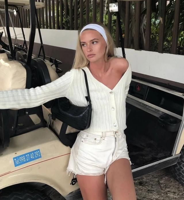  高马尾|美丽无死角的女孩，都把发型换成了这些样子