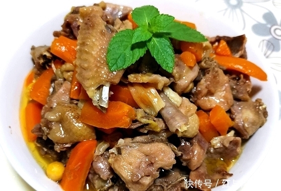  适合|味道鲜美、很适合夏季的小炒，爽口开胃，营养好吃又下饭！