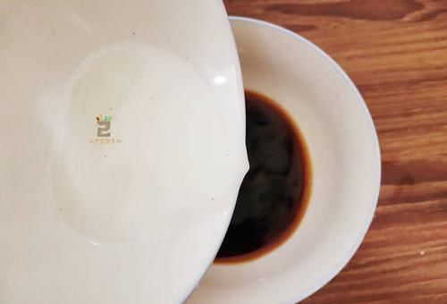 营养|豆腐这样做比肉还好吃,鲜香微辣,豆腐外焦里嫩,营养美味