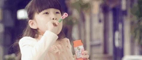 孩子|孩子胆小、自卑，大多是这样的父母带出来的