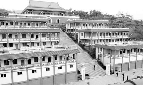 出炉|我国10大“丑陋”建筑，第一届榜单出炉，第四栋最“恐怖”