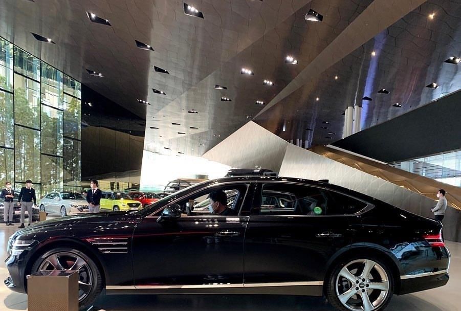  韩国|奔驰E级轿车的韩国对手？实拍捷尼赛思G80车型