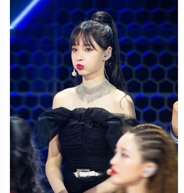  舞台|浪姐五公引起热议，浅谈四组姐姐舞台表现，宁静再次引爆舆论