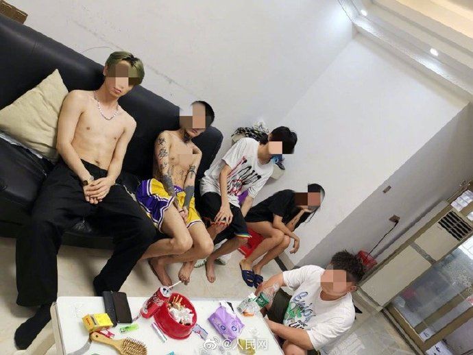  涉毒|1年花35万喝涉毒功能饮料 19人落网