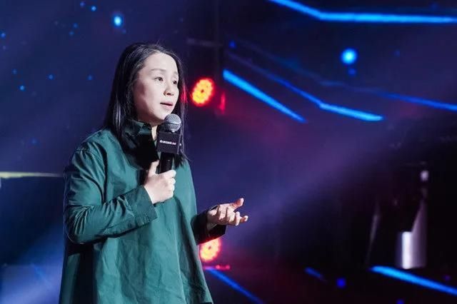  何炅|26年了，何炅终于表白他的一生挚爱：没有这个女人，我根本不会红