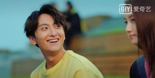  角色|《二十不惑》四位主演发文与角色告别，姜小果发文暗示会有第二季！