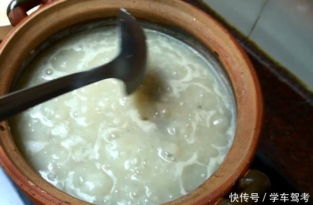 详细|广式皮蛋瘦肉粥怎么做详细做法步骤,嫩滑爽口,好喝又营养