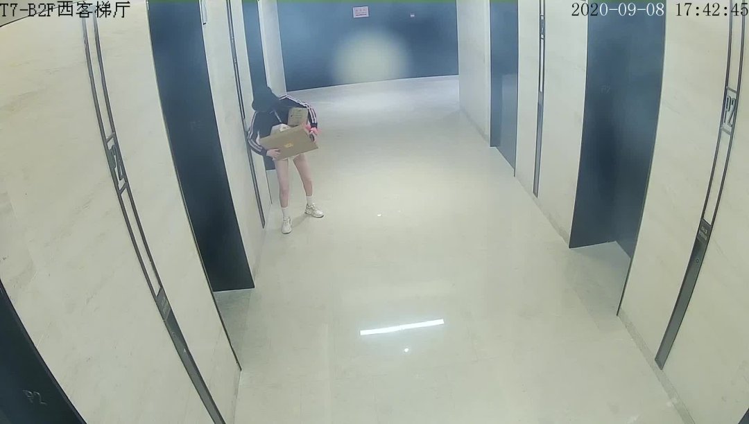 心拔|杭州一美女主播被警方带走，她干的这事让粉丝心拔凉……