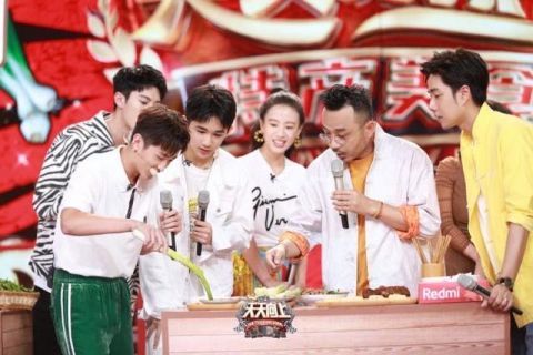  美食|王一博最爱吃的美食是啥？今晚10点《天天向上》美食季告诉你