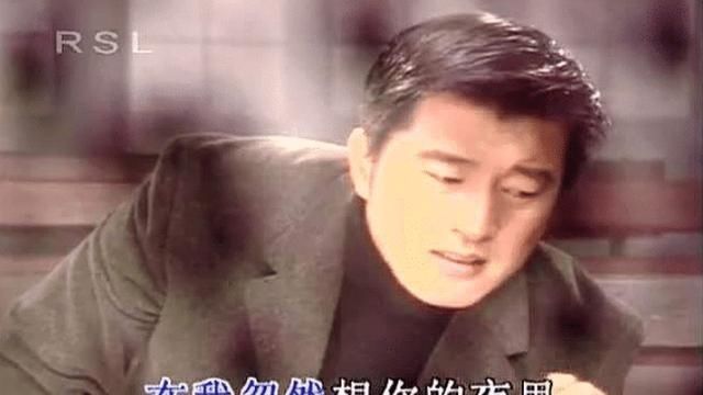  沦落|和妻子双双入狱，从歌坛巨星沦落成路人，现满头白发无人识