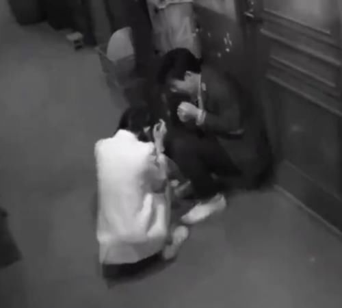  睁眼|《密室大逃脱》邓伦胆小再升级，被吓到不敢睁眼，把杨幂拖了一米远