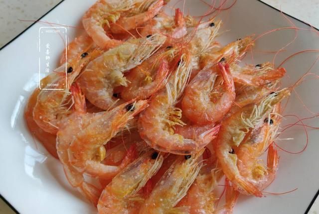  可口|大虾水煮就错了，鲜味跑了，老渔民是这样吃的，鲜美可口不柴不腥