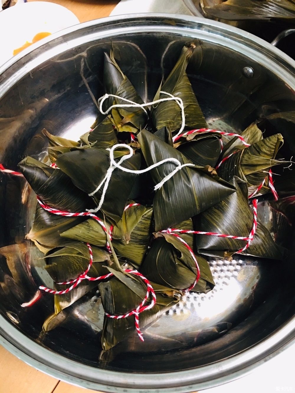 鹿卡|【召唤鹿卡】继续包粽子