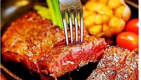 全熟的牛排|朋友去吃牛排,坚持要全熟,服务员一脸尴尬,老板却问同行