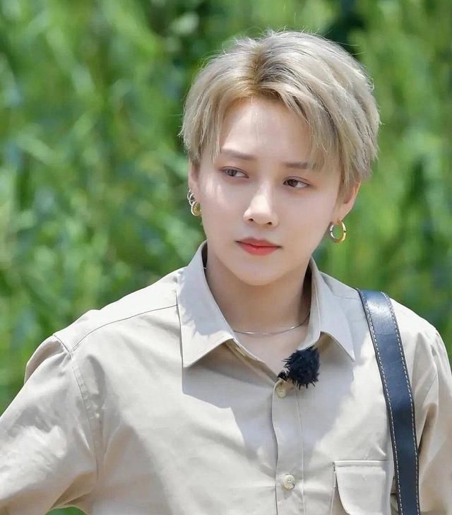  极限|《极限挑战》曝光新花絮，安崎扬言“杀了”谢可寅，雷佳音都尴尬