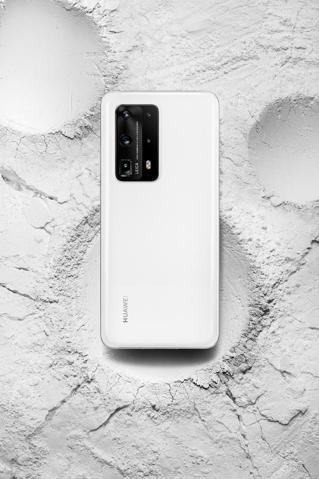 香奈儿|拿什么配香奈儿 顶流时尚大咖都会选TA