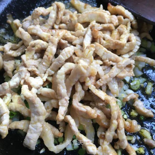 肉丝|家常京酱肉丝：学会这道菜，秒变大厨！?