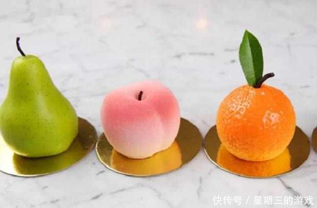 真假|男生网评“最辨真假”的蛋糕,图一不忍下口,看看图四逗我呢