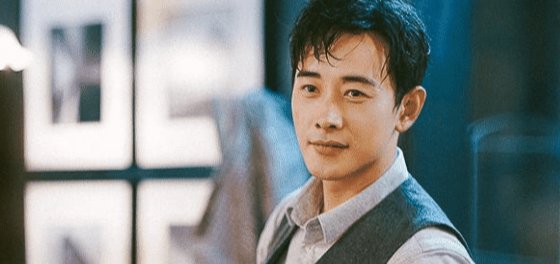  光荣与梦想|黄晓明新戏未播先火，配角阵容强大，这是大咖都来了吗