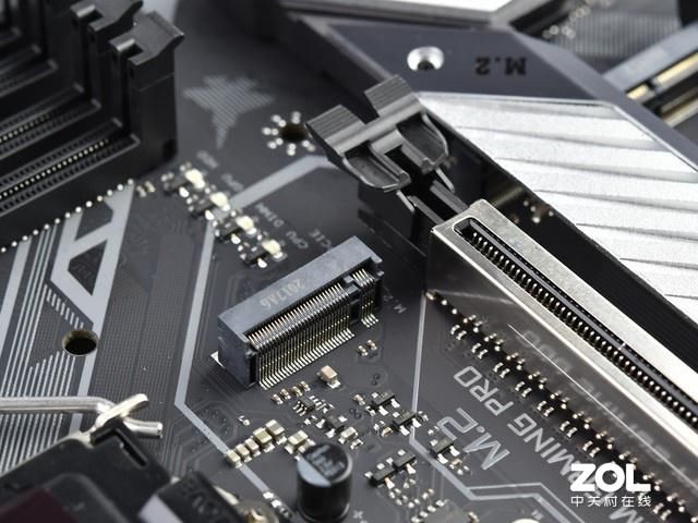  拒绝|拒绝花哨 七彩虹CVN B460M 主板评测