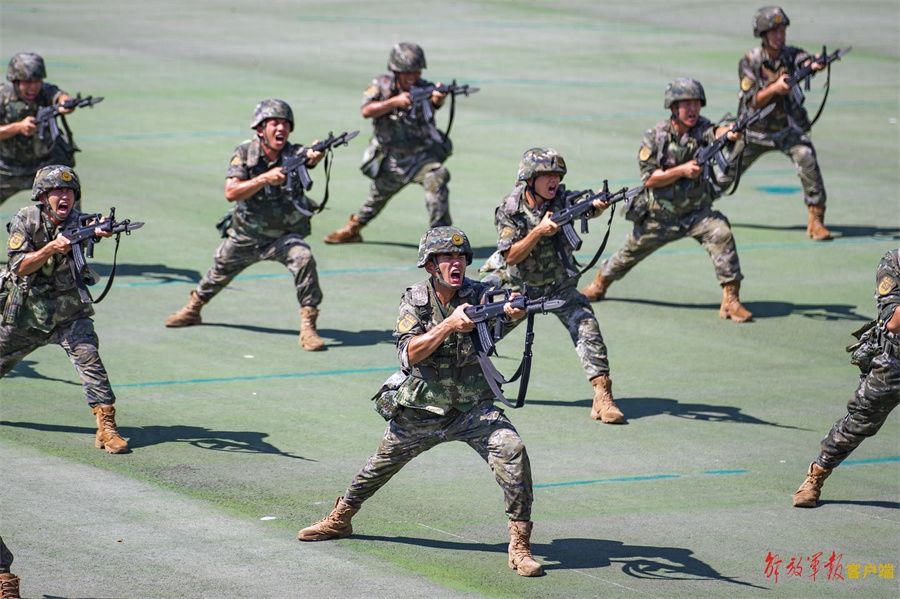 刺杀、擒敌、对抗...... 走进武警重庆总队某支队火热练兵场