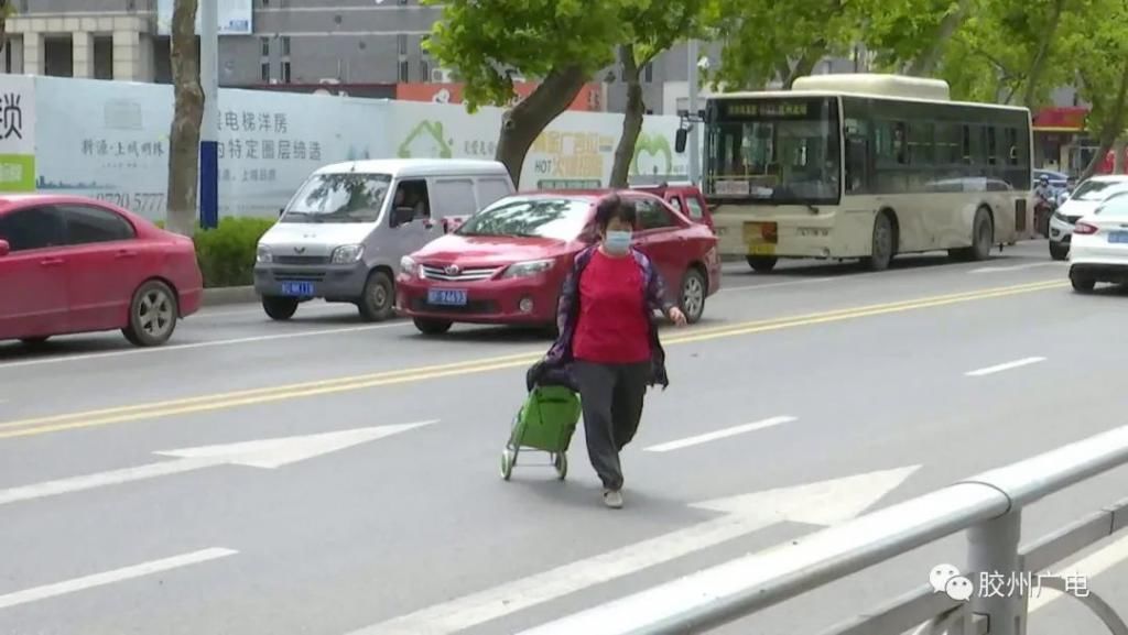 身边|【全国文明城市复审在行动】向我们身边的不文明行为说不！