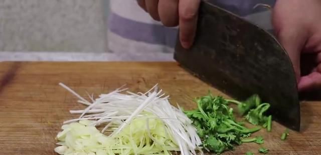  美味|在家做美味猪肝，没有一点腥味，吃起来还非常鲜嫩