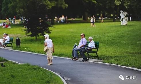  现实|“抱团养老”终散伙，亲历者讲述现实真相，太残酷