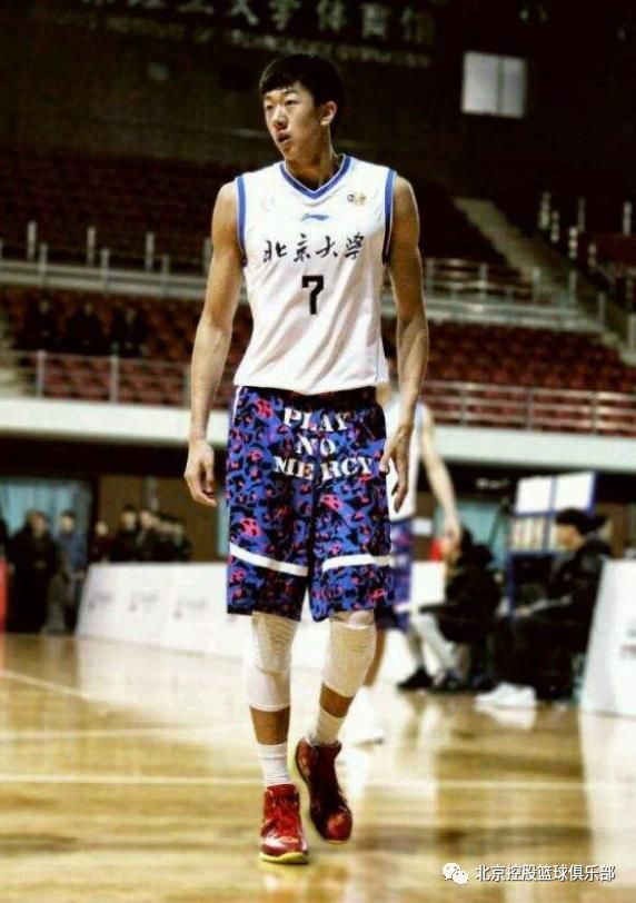  篮球联赛|不可比拟的王少杰（上）——校园时代